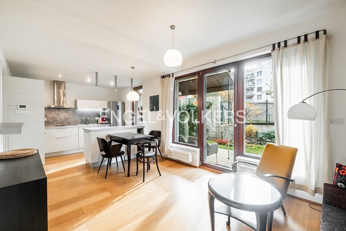 3+kk, Naskové, Praha, 71 m²