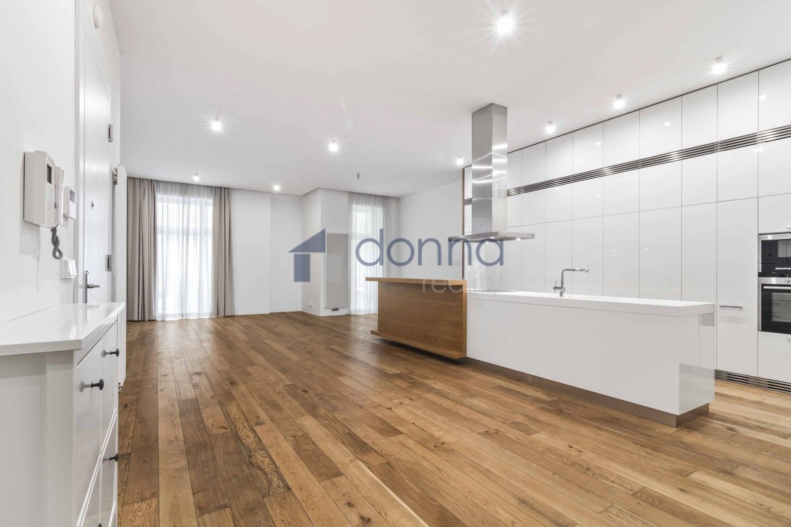 3+kk, Laubova, Praha, 134 m²