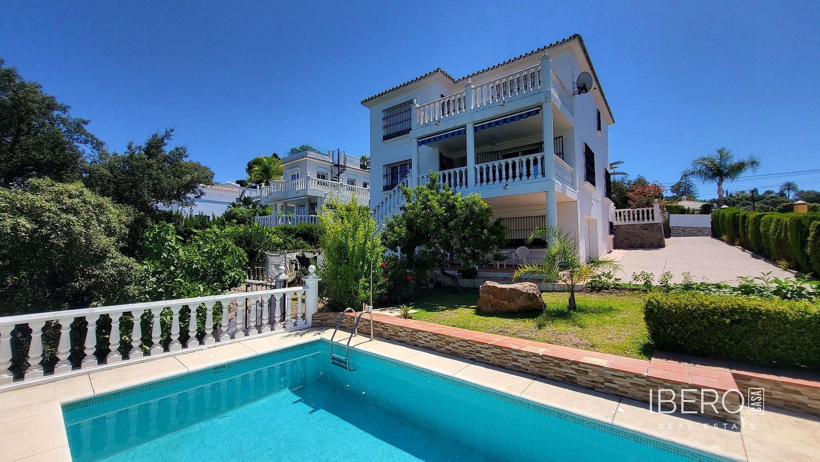Rodinný dům · 324 m² · Elviria, Španělsko - 3