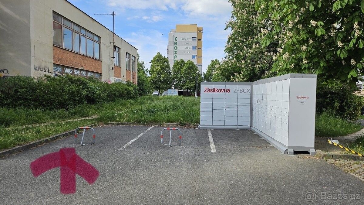 Garáže, Praha, 109 00