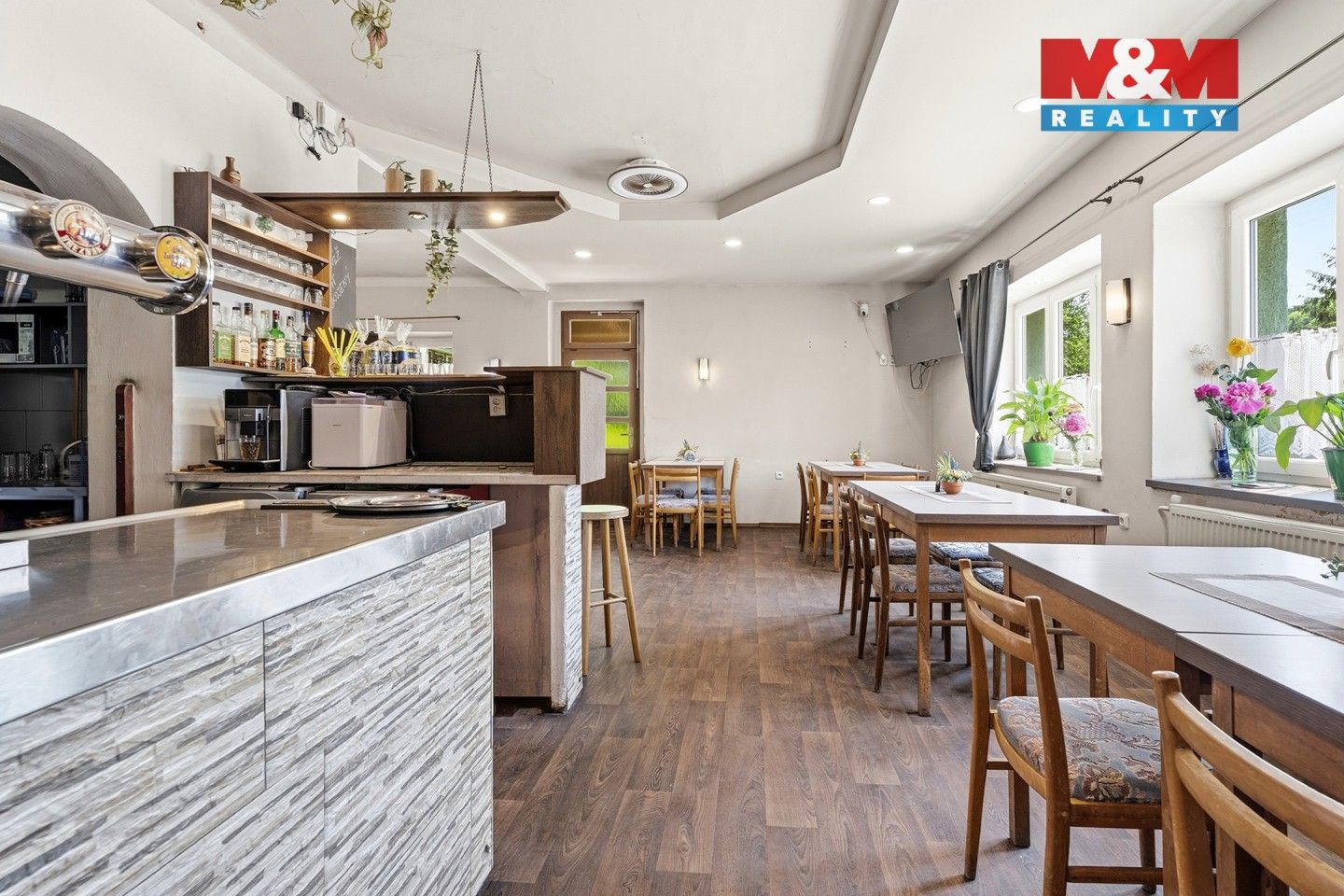 Restaurace · 350 m² · Valtířov, Velké Březno - 4