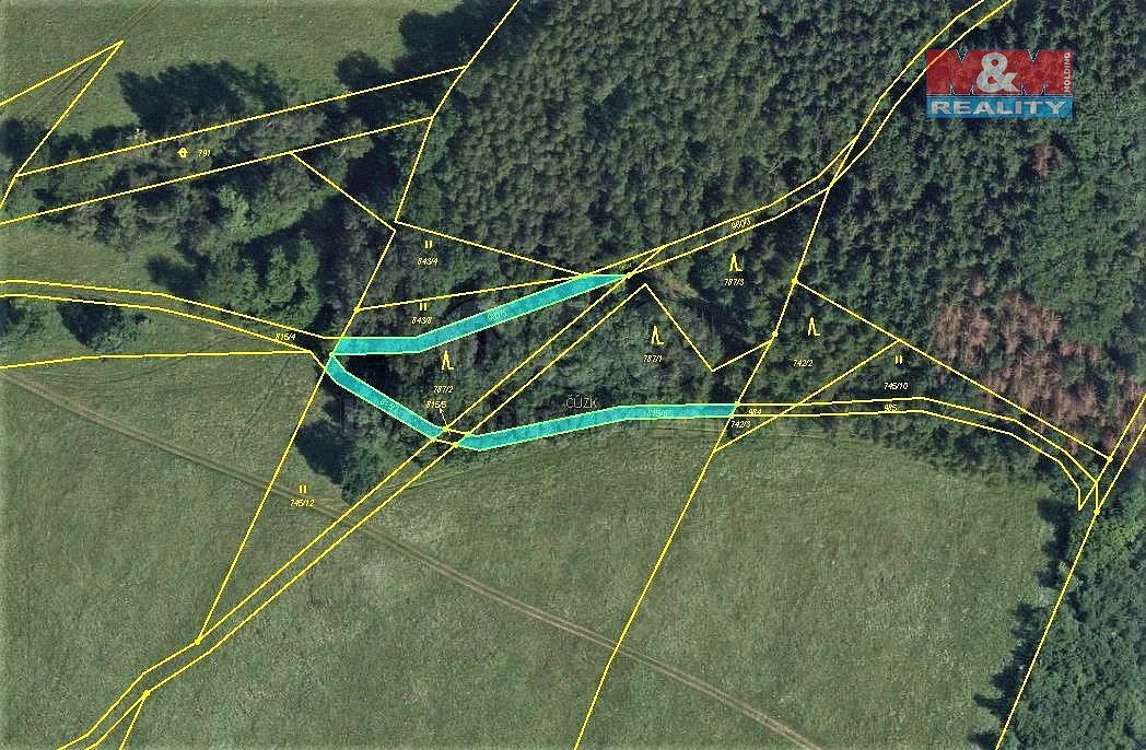Pozemek, 140 m²
