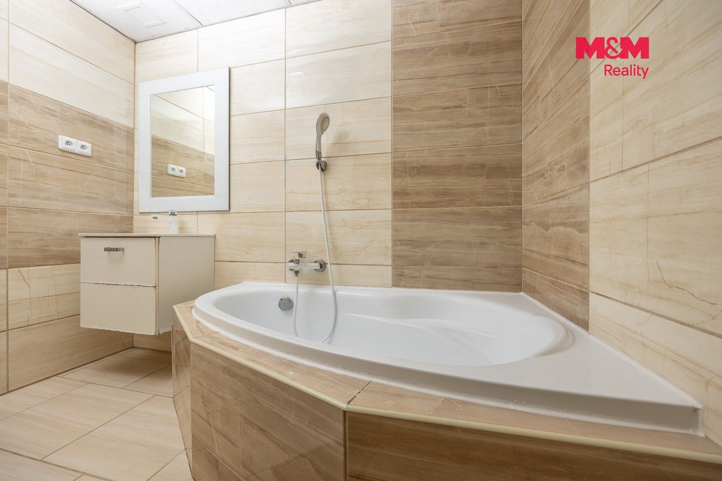 3+kk, Gerstnerova, Chomutov, 70 m² - 2