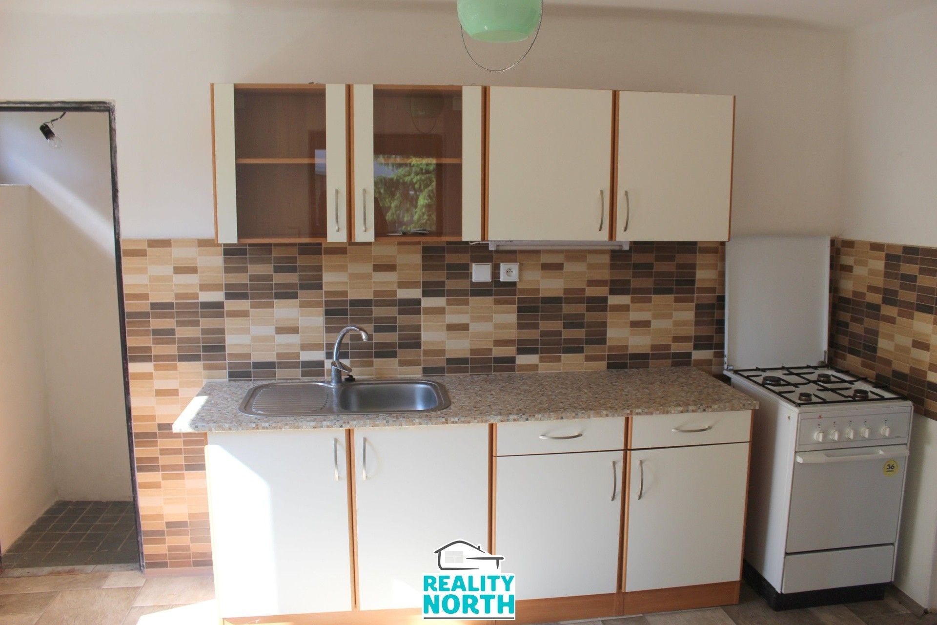 Prodej rodinný dům - Lhotka nad Labem, 336 m²