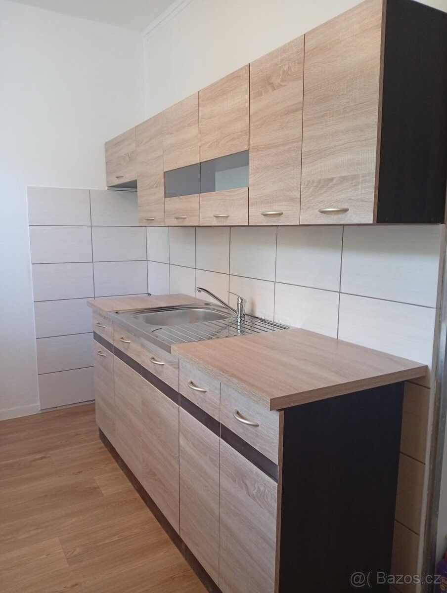 Byty, Vsetín, 755 01 - 1