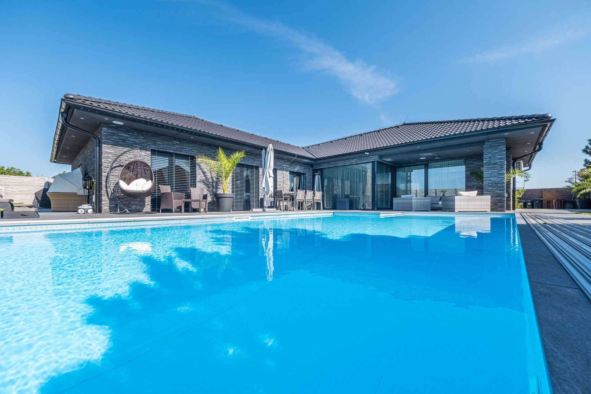 Prodej rodinný dům - Opolany, 241 m²