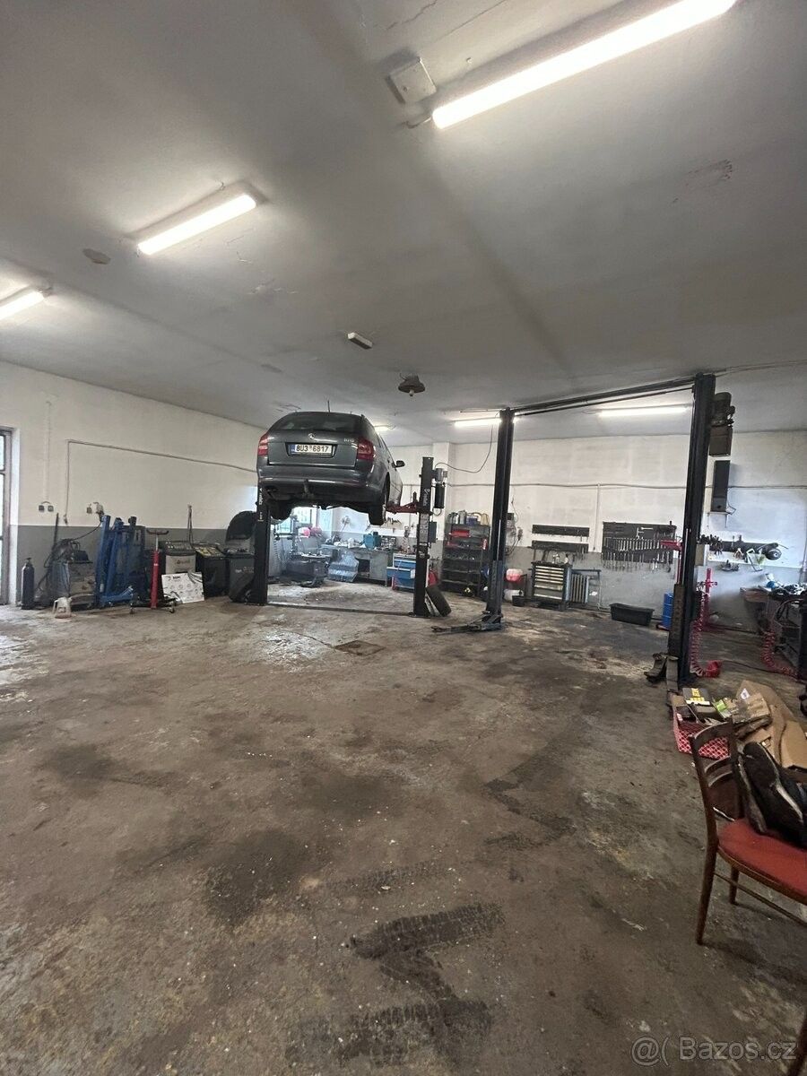 Prodej ostatní - Louny, 440 01