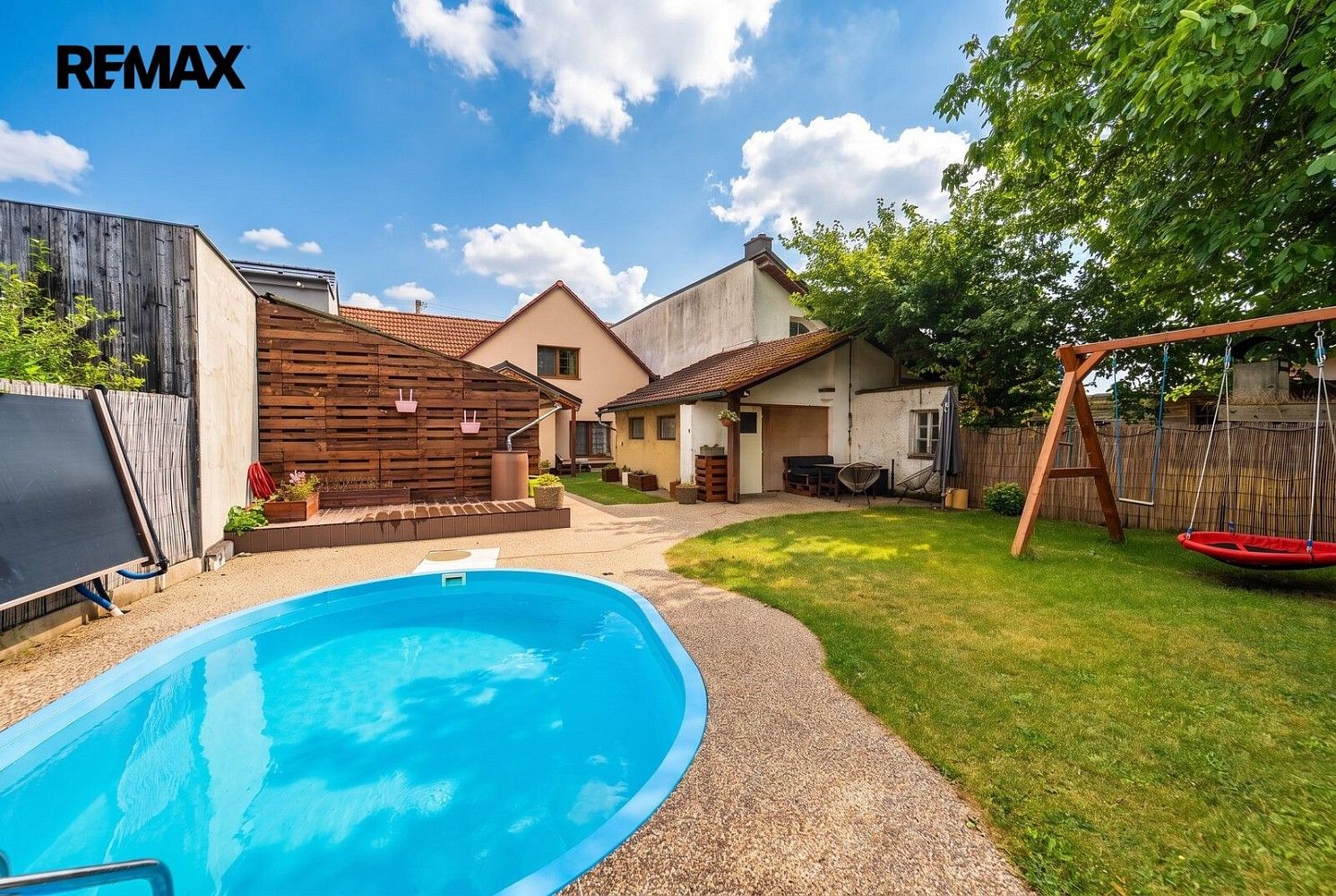 Prodej rodinný dům - Úhonice, okres Praha-západ, Středočeský kraj, 151 m² - 2