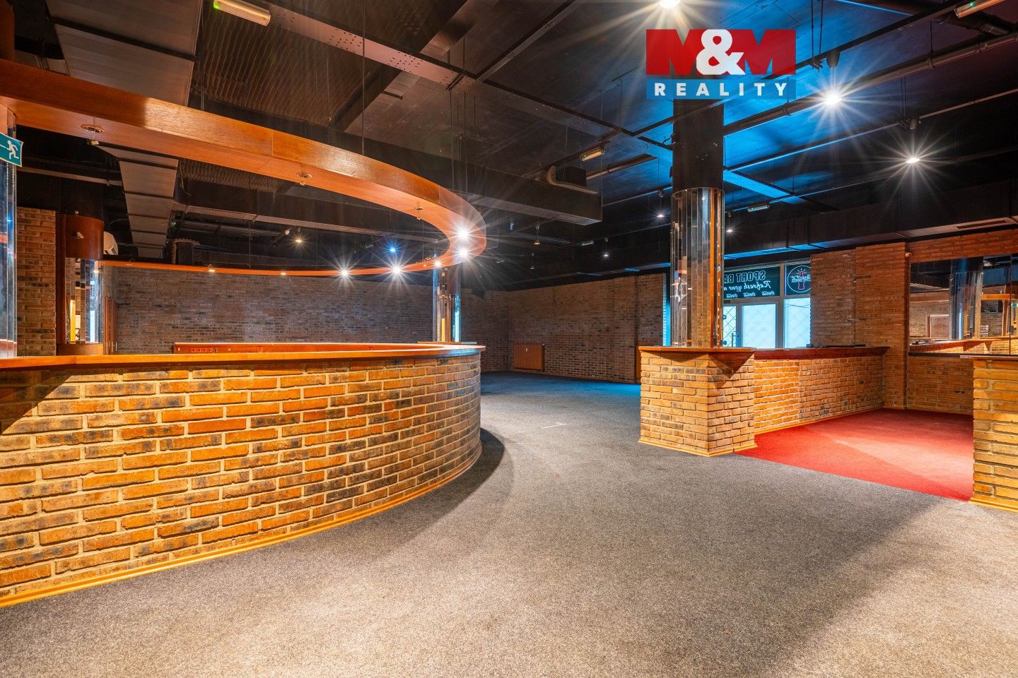 Obchodní prostory, Trnkovo náměstí, Praha, 324 m²