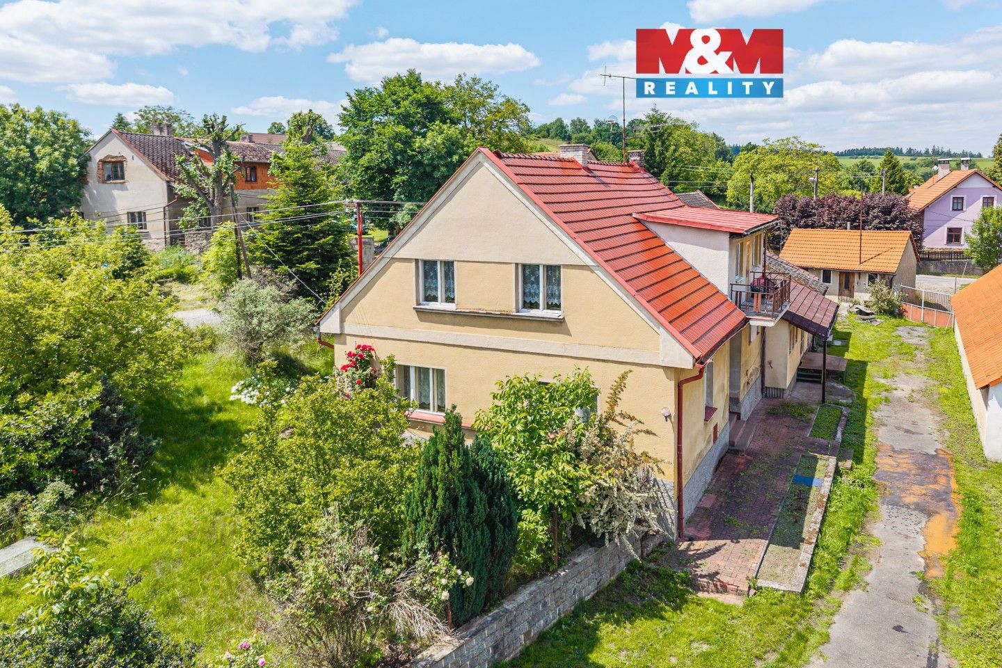 Rodinné domy, Tatouňovice, Čakov, 400 m²