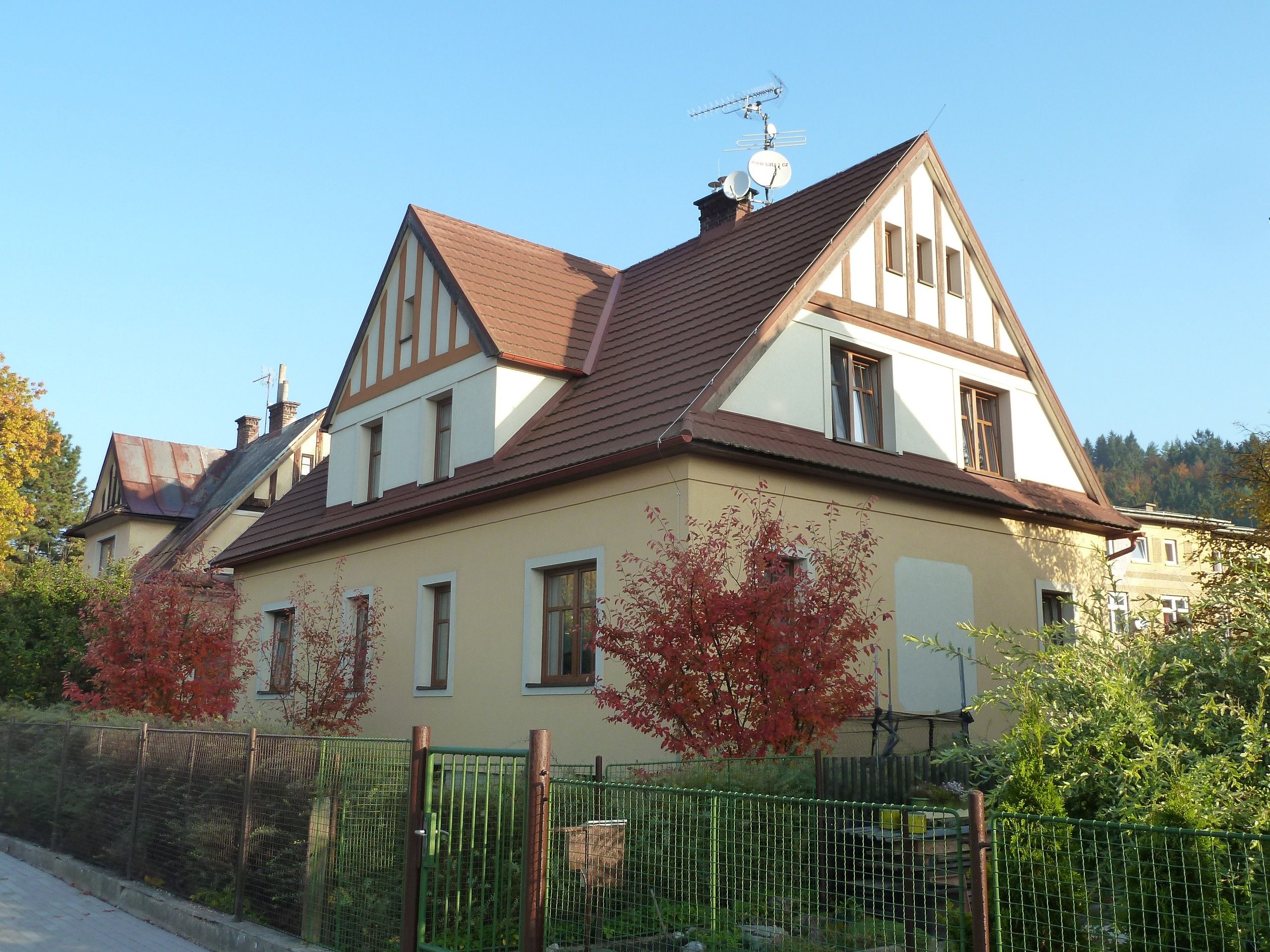 Rodinné domy, Horská 296, Trutnov, 241 m²