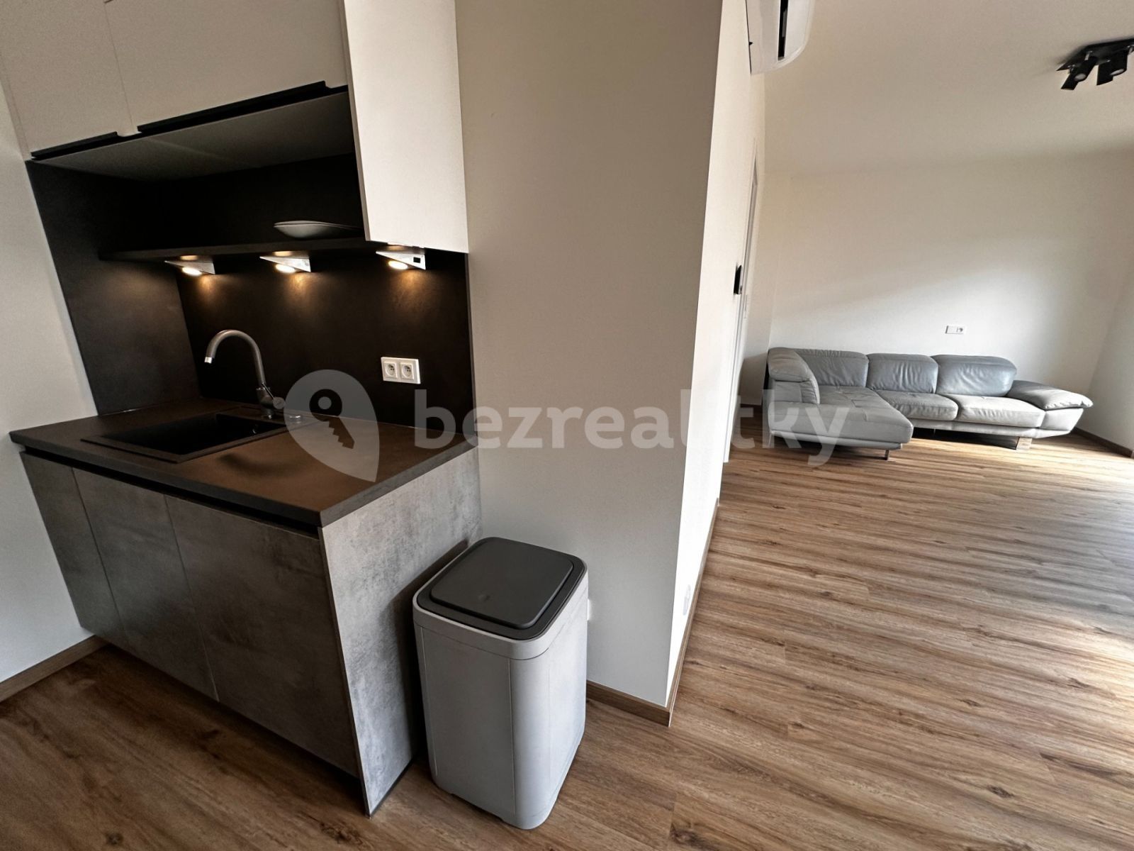 Rodinný dům · 107 m² · Hůlkova, Praha - Kbely - 3