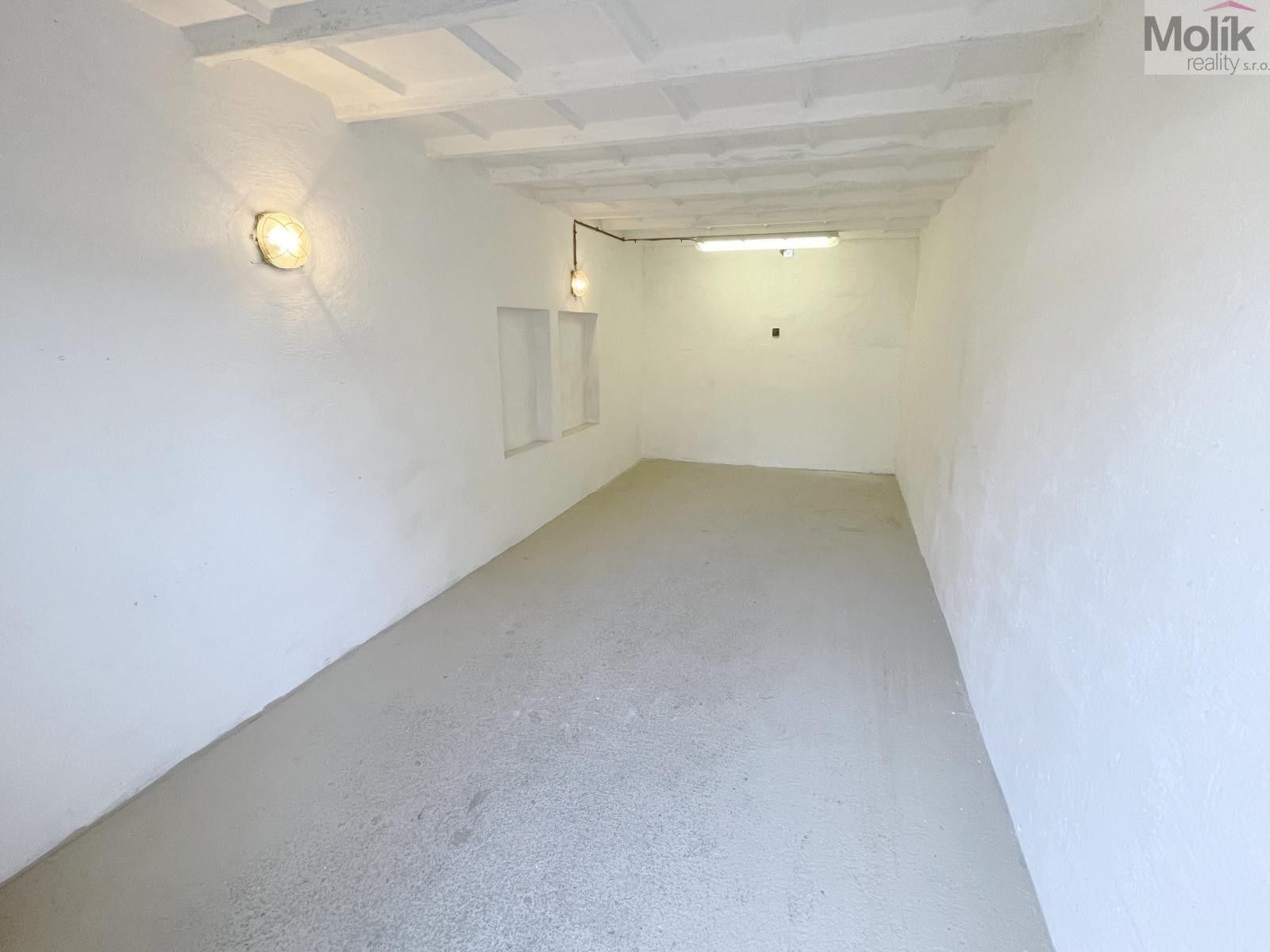 Prodej garáž - Janov, Litvínov, 17 m²