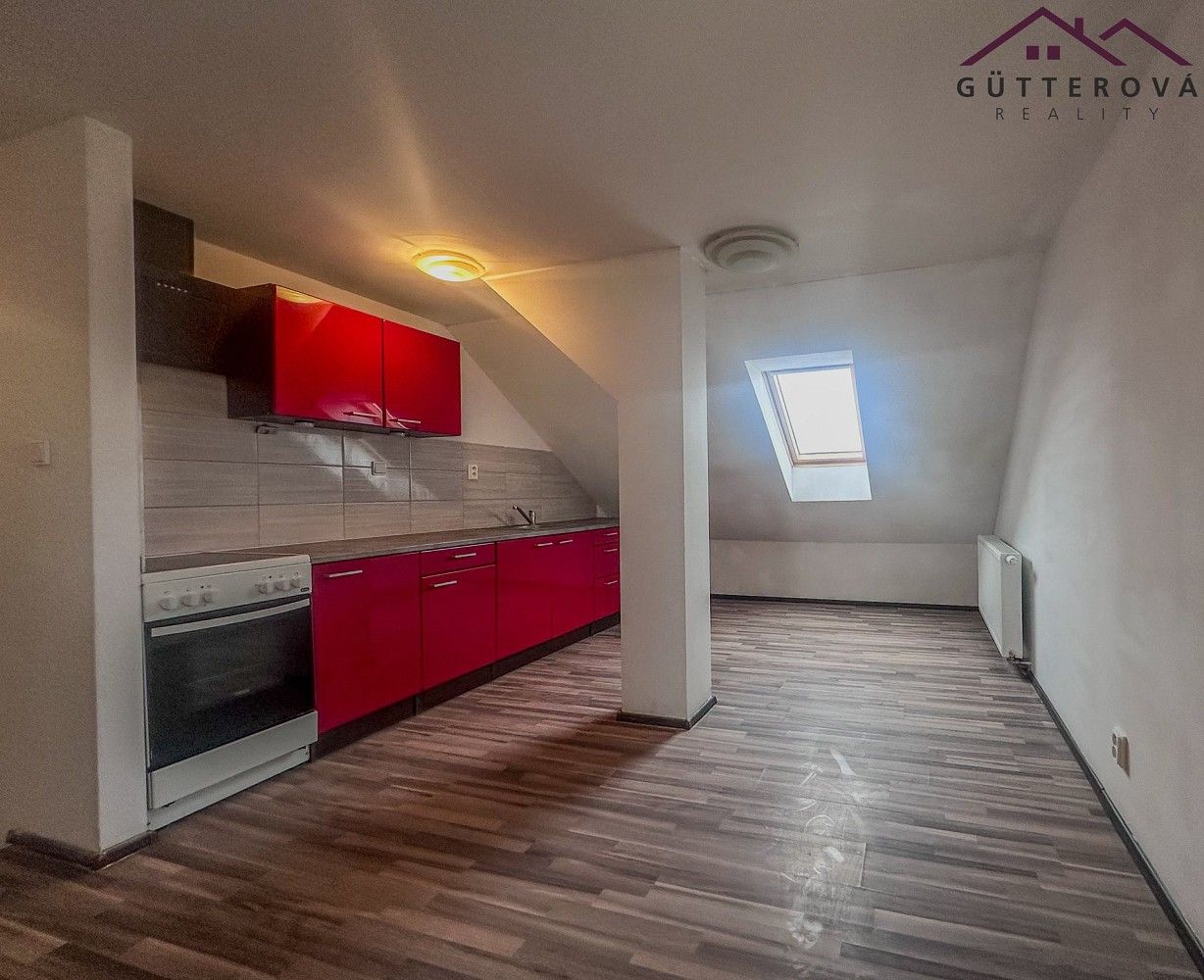Pronájem byt 2+kk - Hradecká, Stod, okres Plzeň-jih, 50 m² - 2