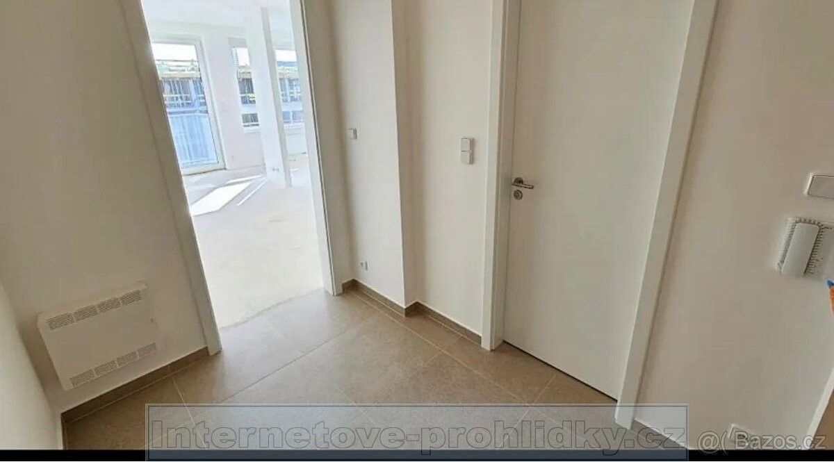 Pronájem byt - 111 01, Praha 10
