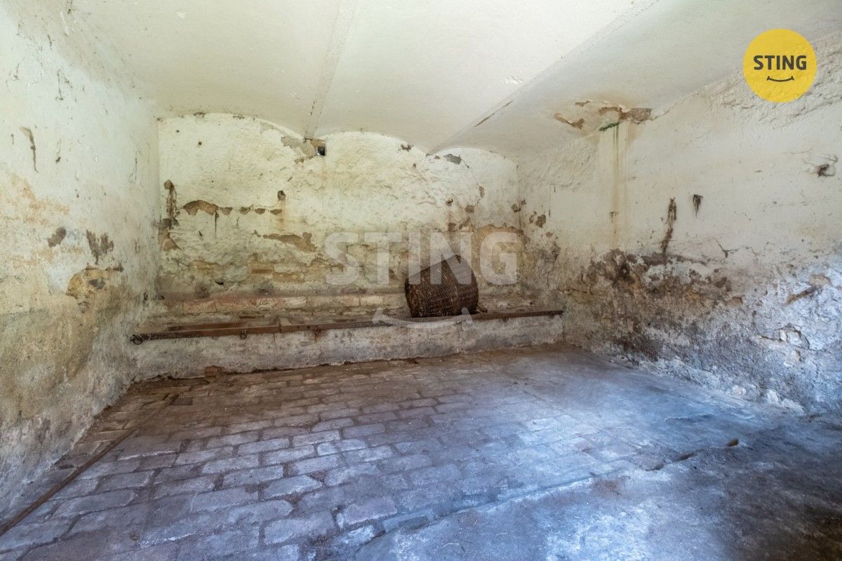 Prodej zemědělská usedlost - Náves  , Kleneč, 262 m² - 5