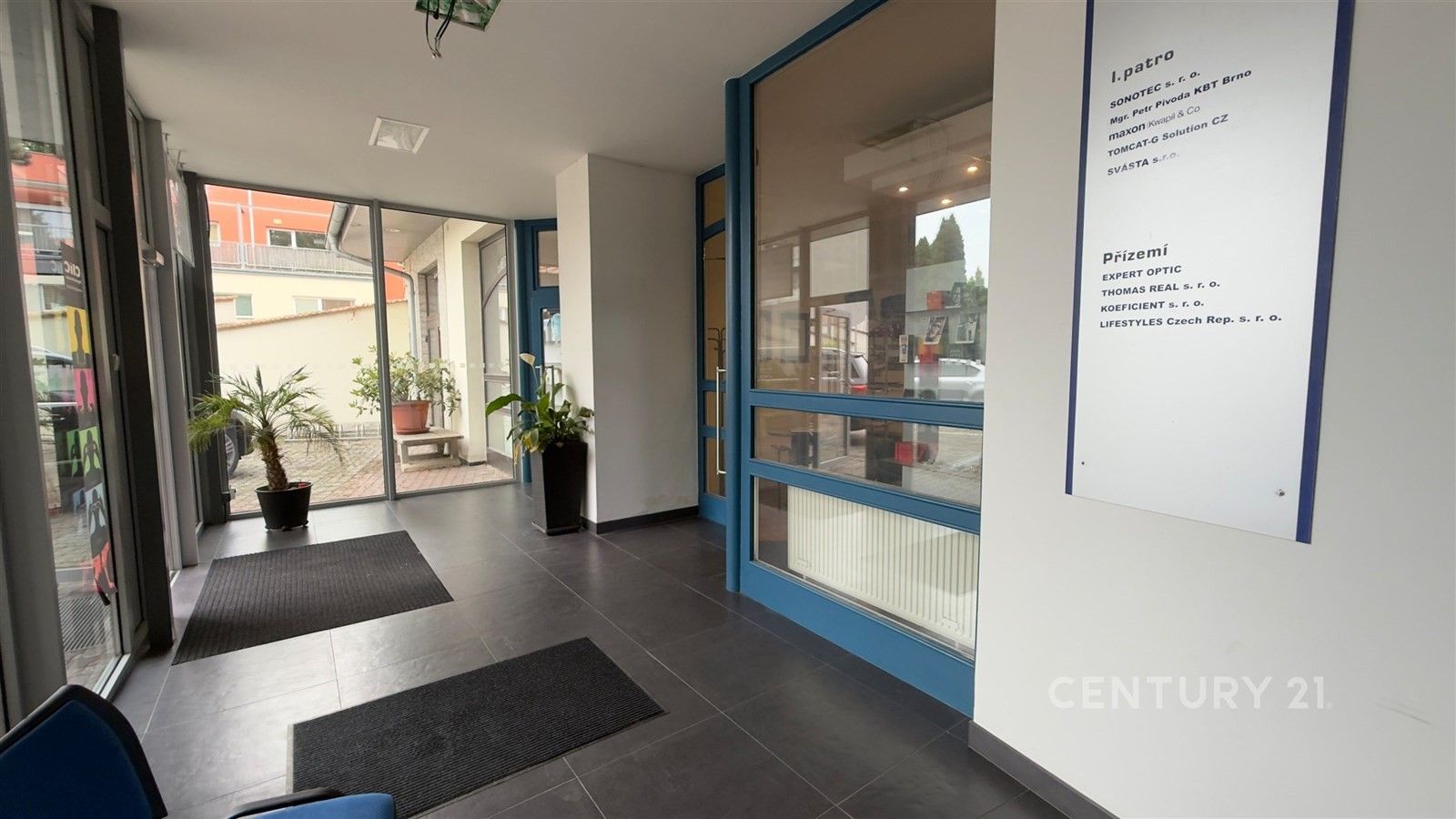 Prodej komerční - Hlavní, Brno, 758 m²