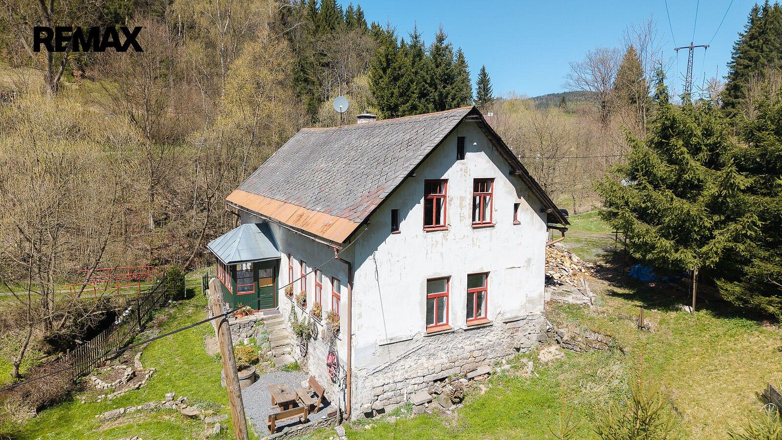 Rodinné domy, Smržovka, okres Jablonec nad Nisou, Liberecký kraj, 250 m² - 1