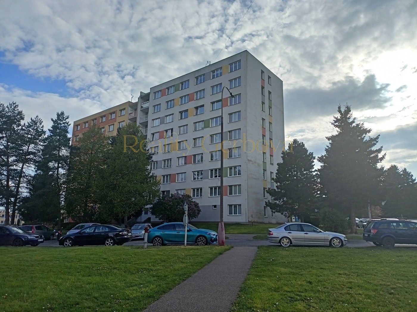 1+1, sídliště Vajgar, Jindřichův Hradec, 43 m²