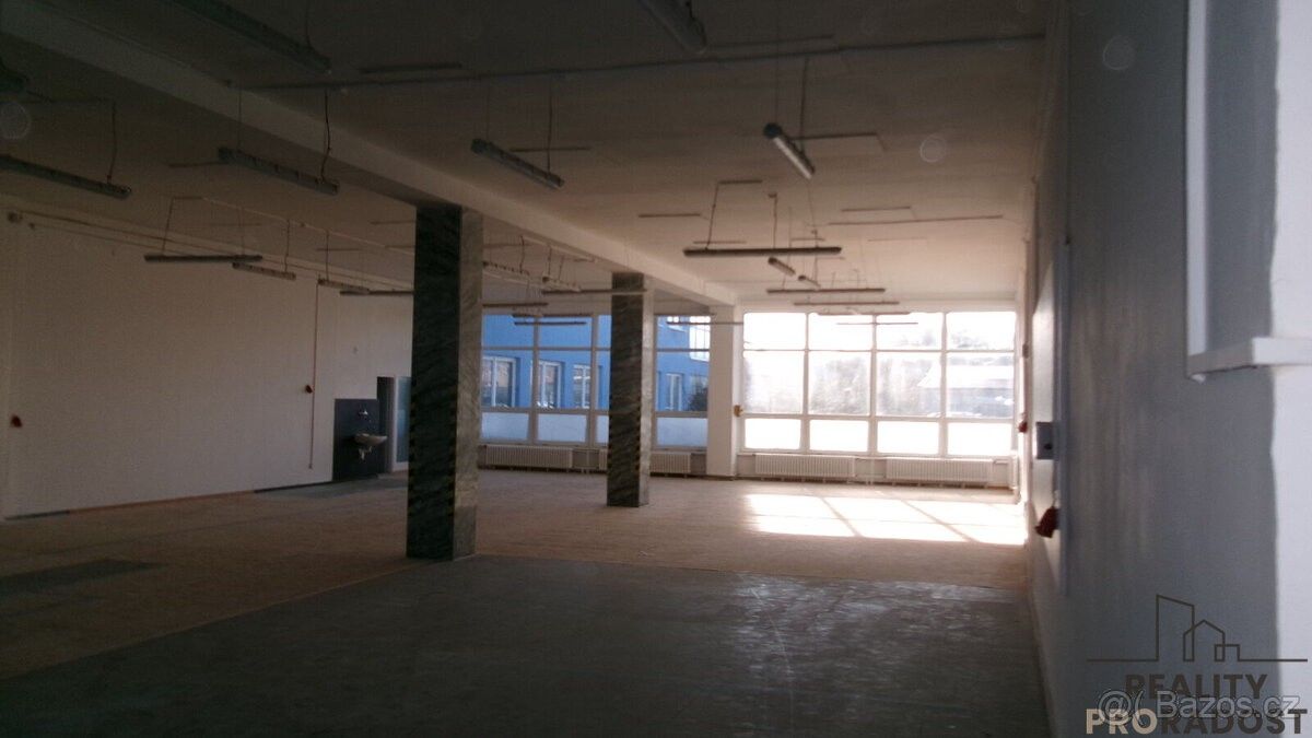 Sklady, Brno, 639 00