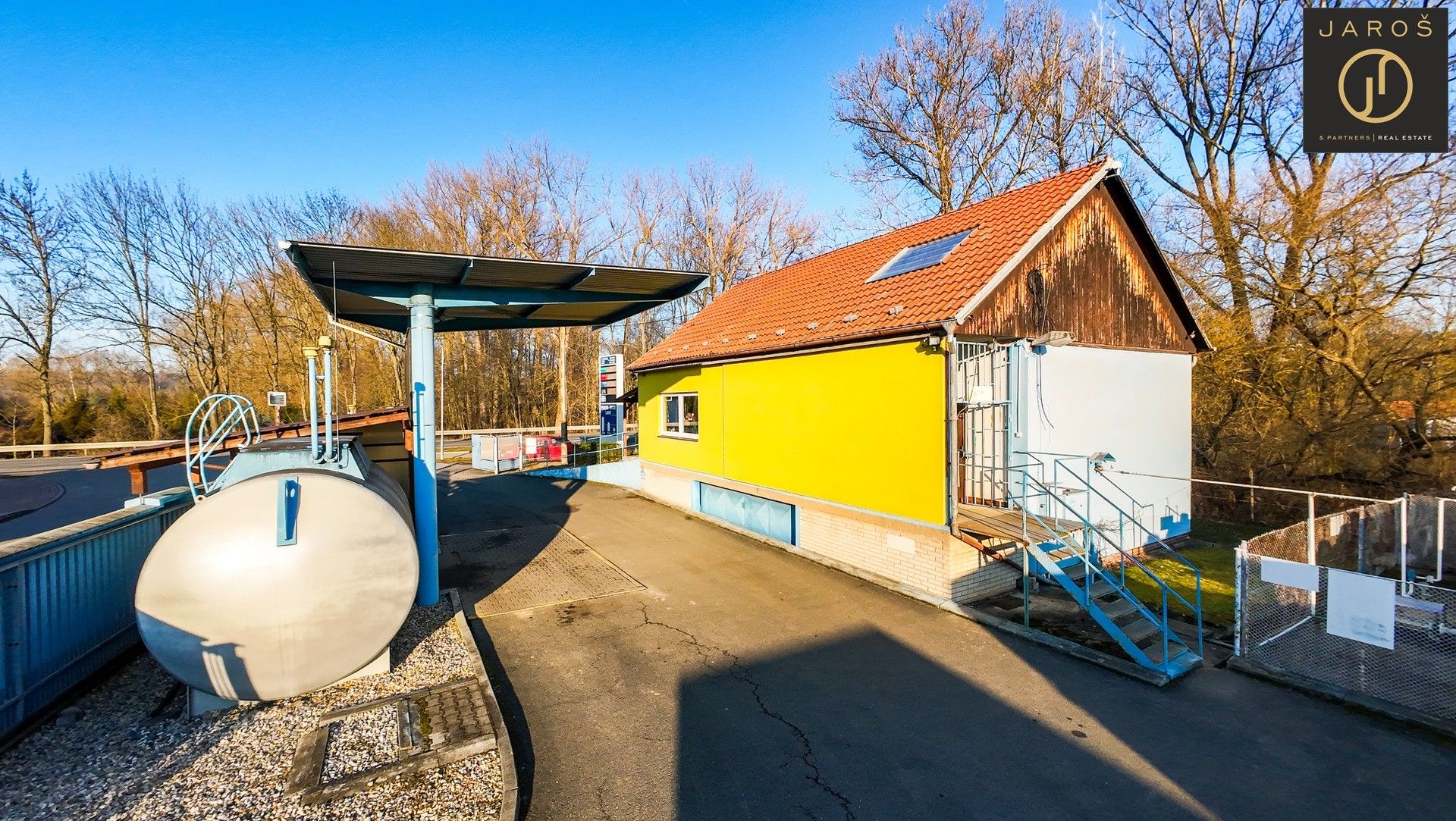 Prodej komerční - Pod Horkami, Kamenné Žehrovice, 116 m²