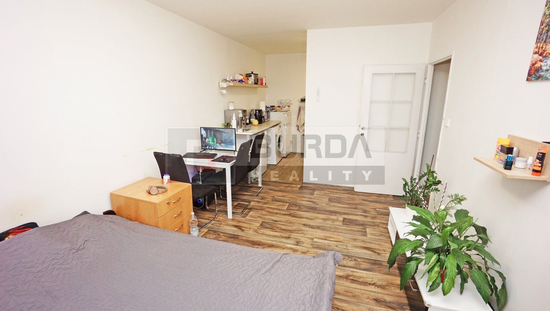 2+kk, Neratovice, 40 m²