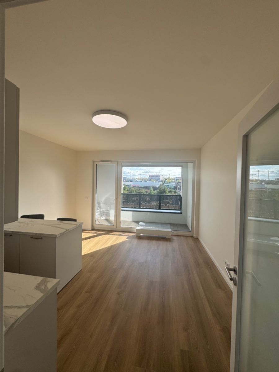 Pronájem byt 1+kk - Ocelářská, Praha - Libeň, 29 m² - 5