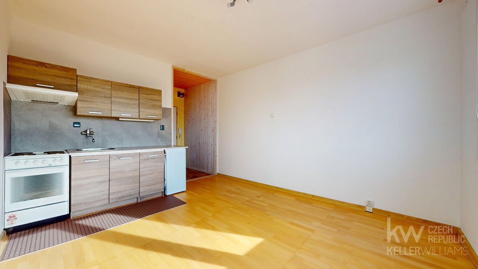 Pronájem byt 1+kk - Buzulucká 2343, Tábor, 20 m²
