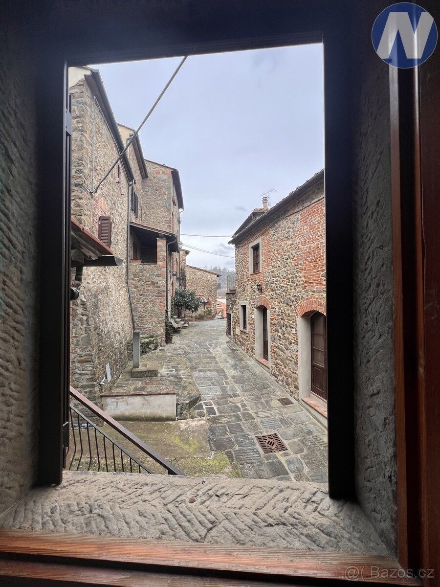 Byty, 987 66, Zahraničí