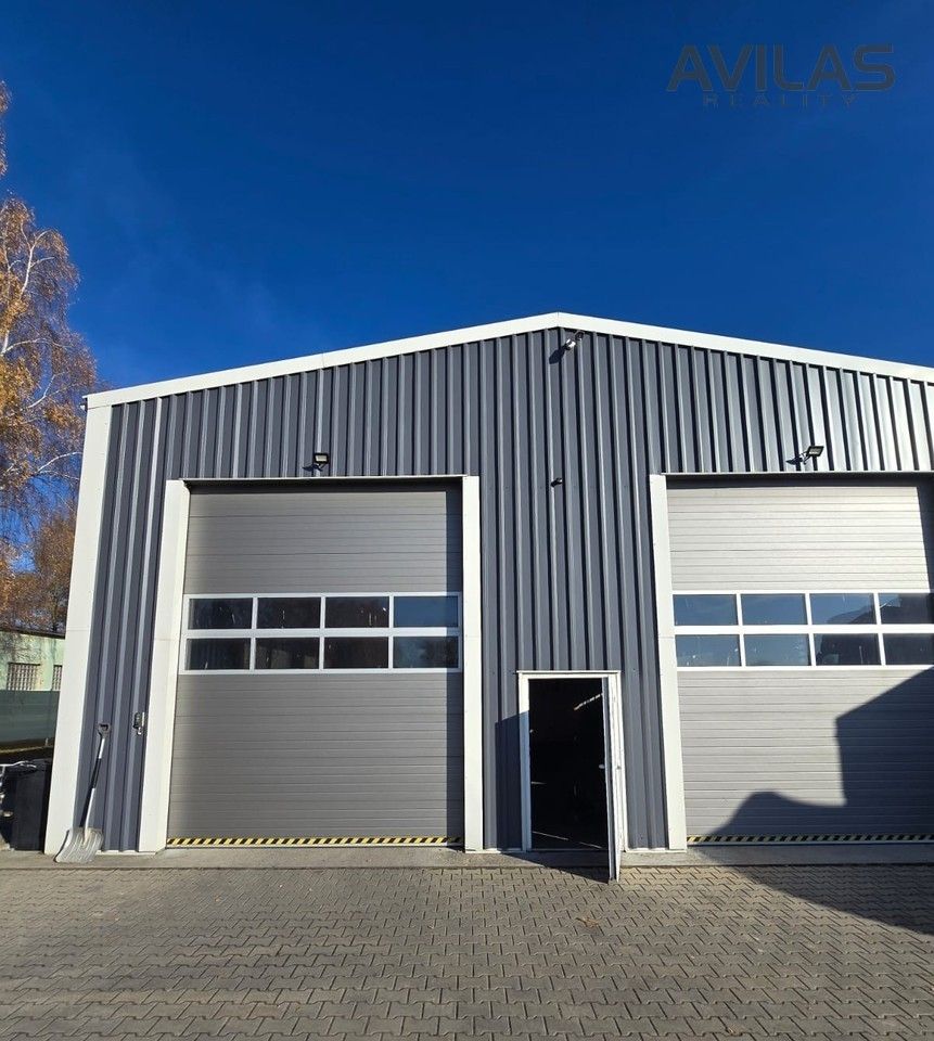 Sklady, Bukovany, 75 m²