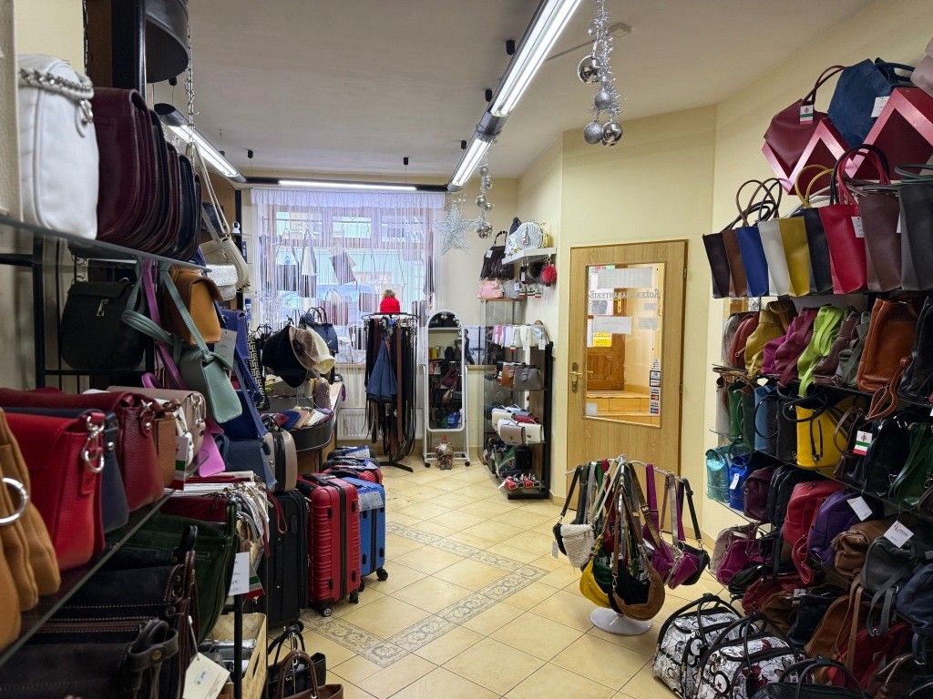 Pronájem obchodní prostory - Nový Jičín, 741 01