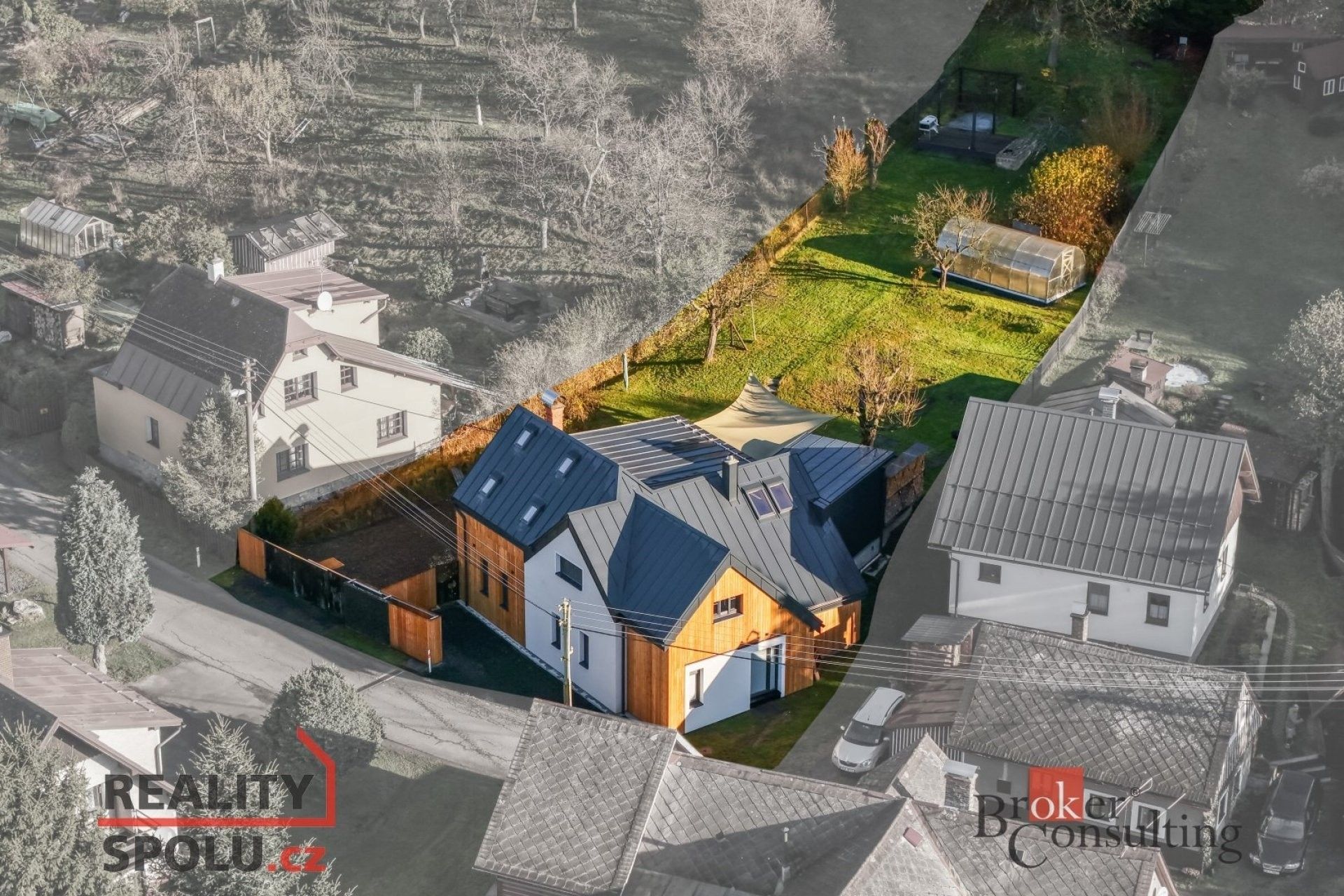 Rodinné domy, Zlatá Olešnice, 197 m²