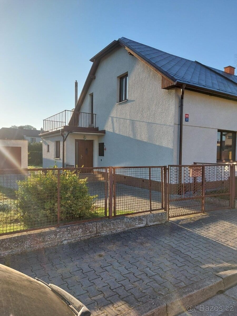 Prodej dům - Hradec Králové, 503 01, 236 m²