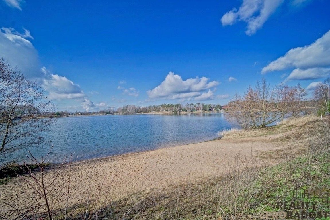 Rybníky, Mělice, Přelouč, 216 m²