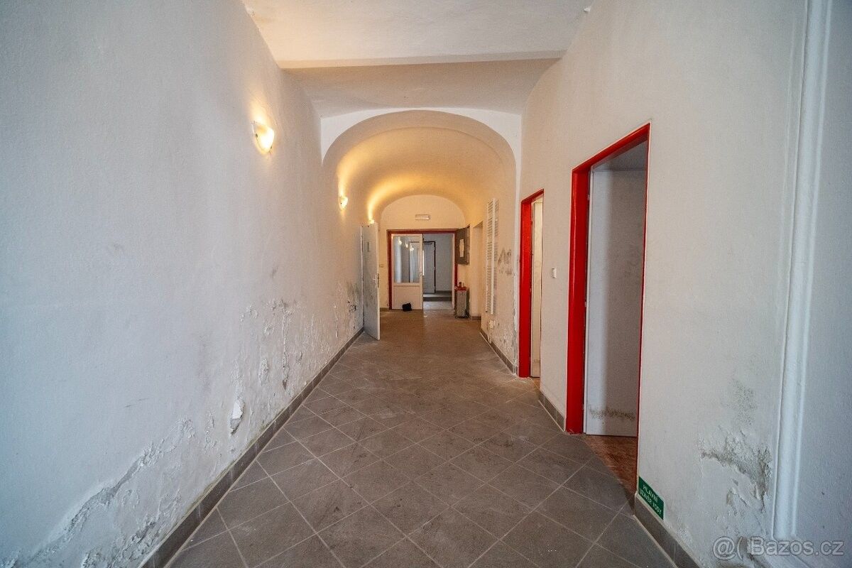 Pronájem kancelář - Broumov, 550 01