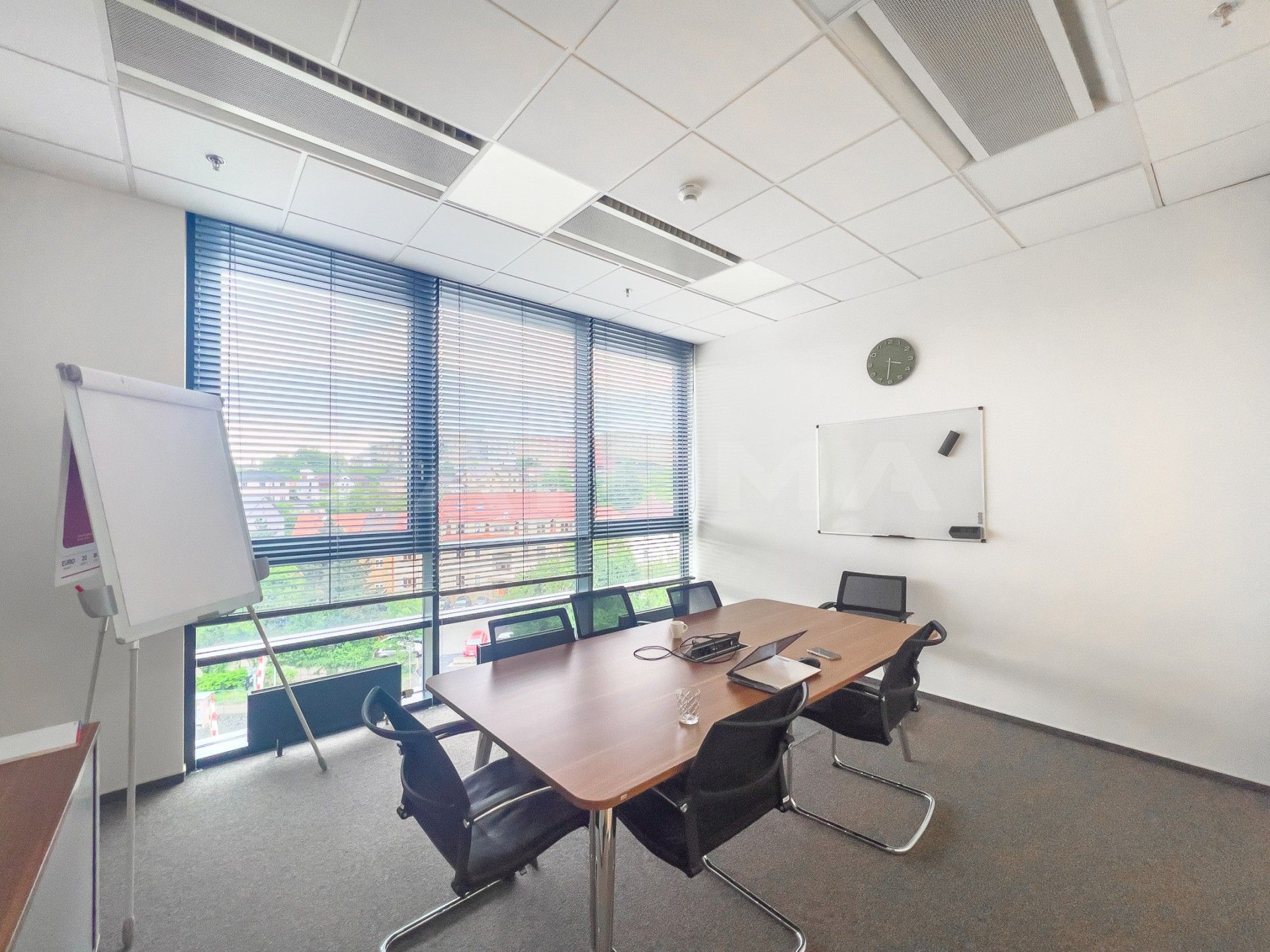 Kancelář · 202 m² · Walterovo náměstí, Praha - 4