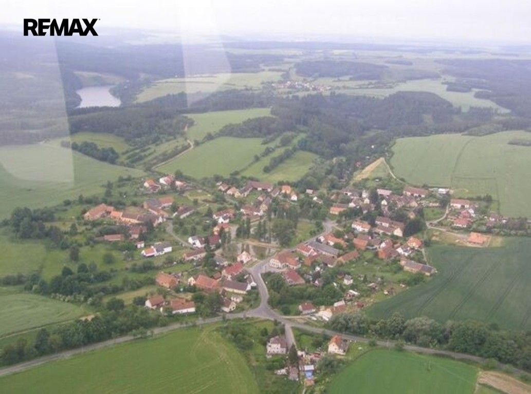 Pozemek pro bydlení · 1 250 m² · Čerňovice - 4