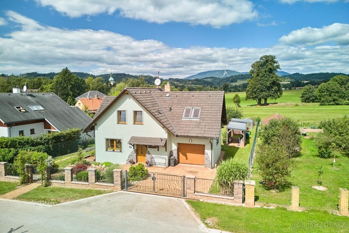 Rodinné domy, Trutnov, 541 01