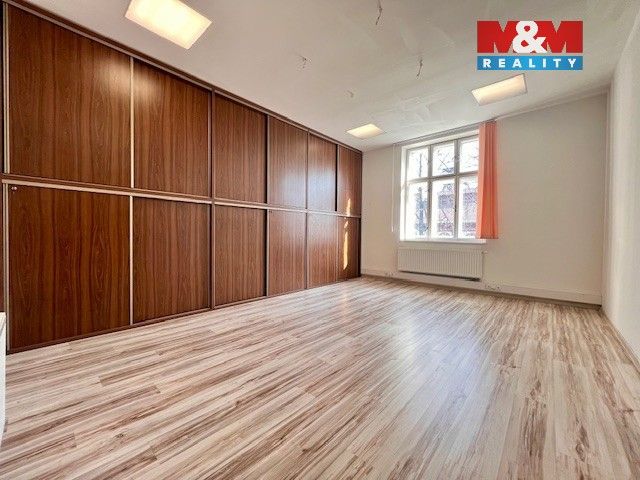 Pronájem kancelář - Sirotčí, Ostrava, 100 m²