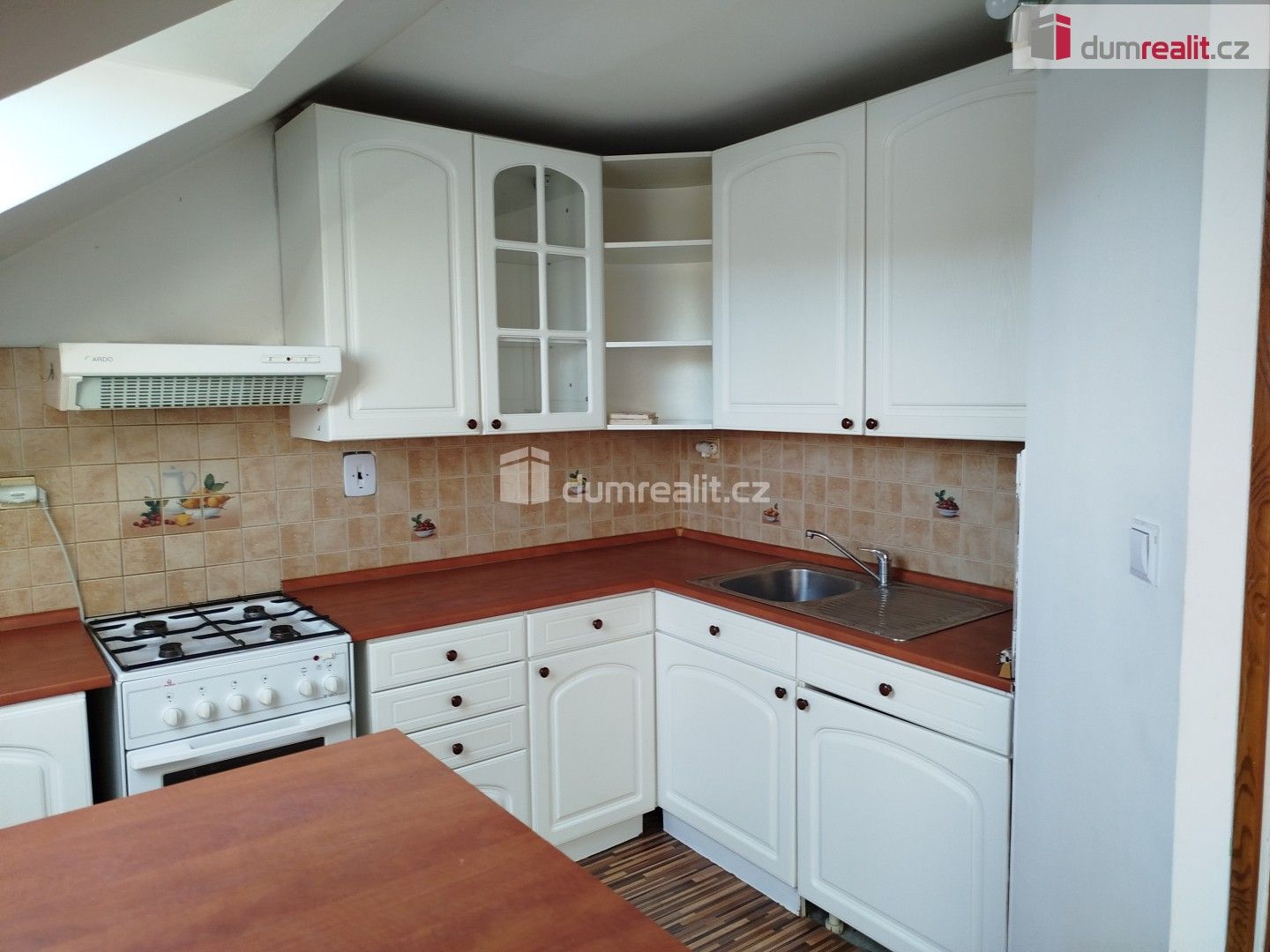 3+kk, Boženy Němcové, Klášterec nad Ohří, 89 m²