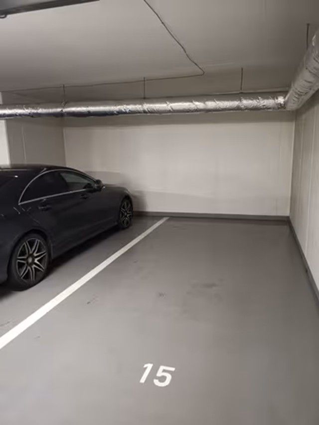 Garáže, Symfonická, Praha - Stodůlky, 27 m²