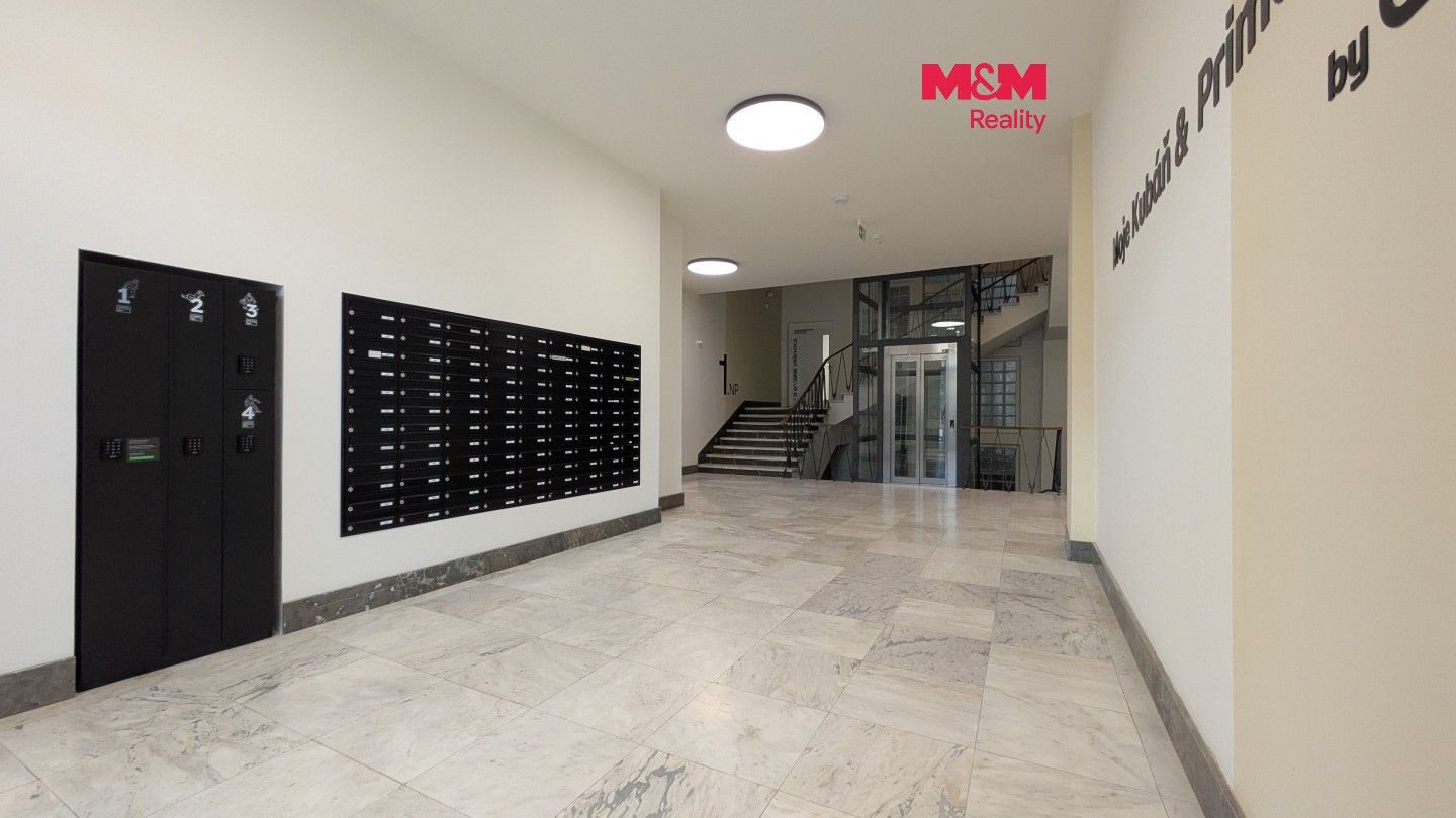 1+kk, Kubánské náměstí, Praha, 19 m² - 1