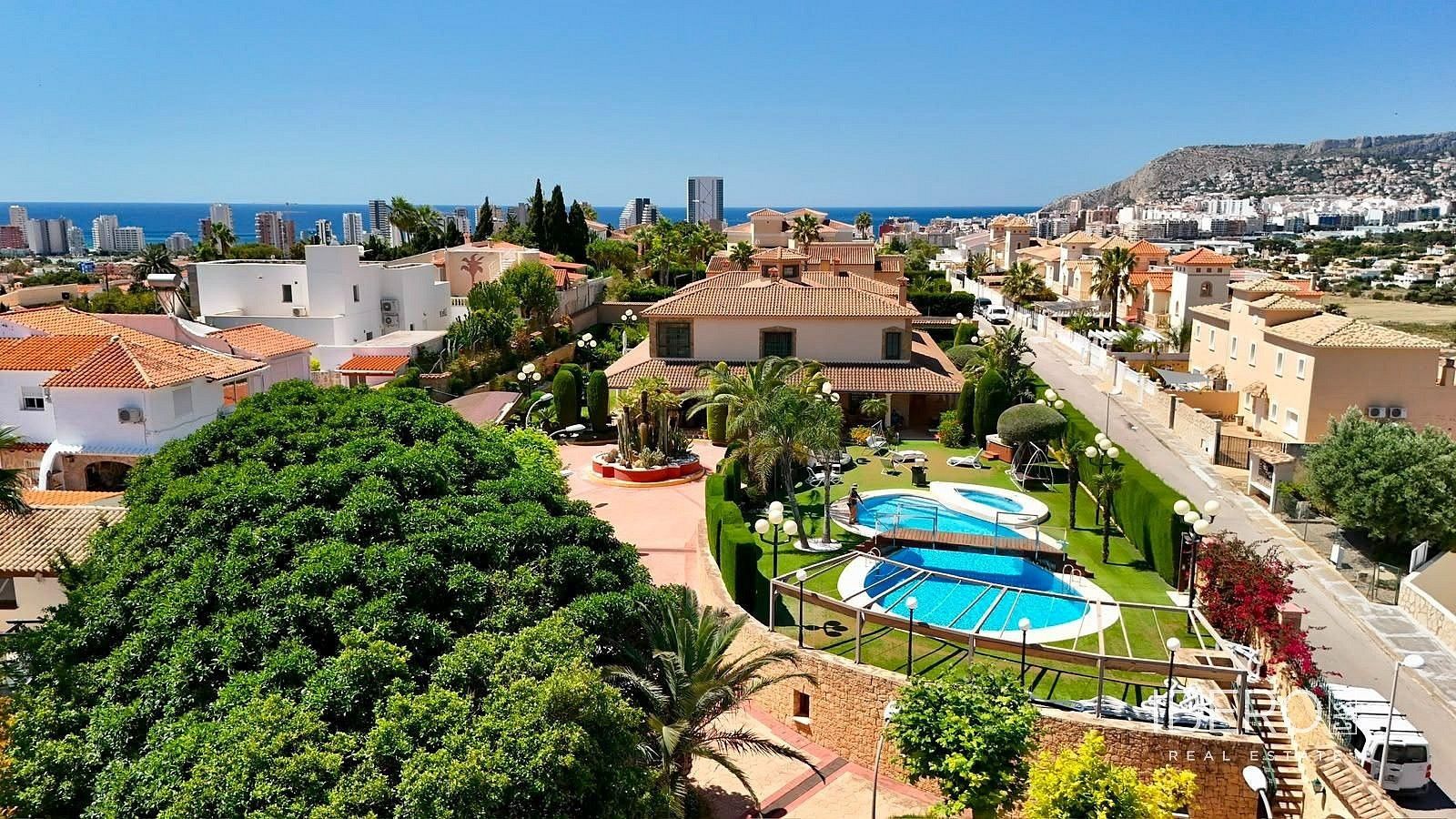 Prodej rodinný dům - Calpe, ES, 1 000 m² - 5