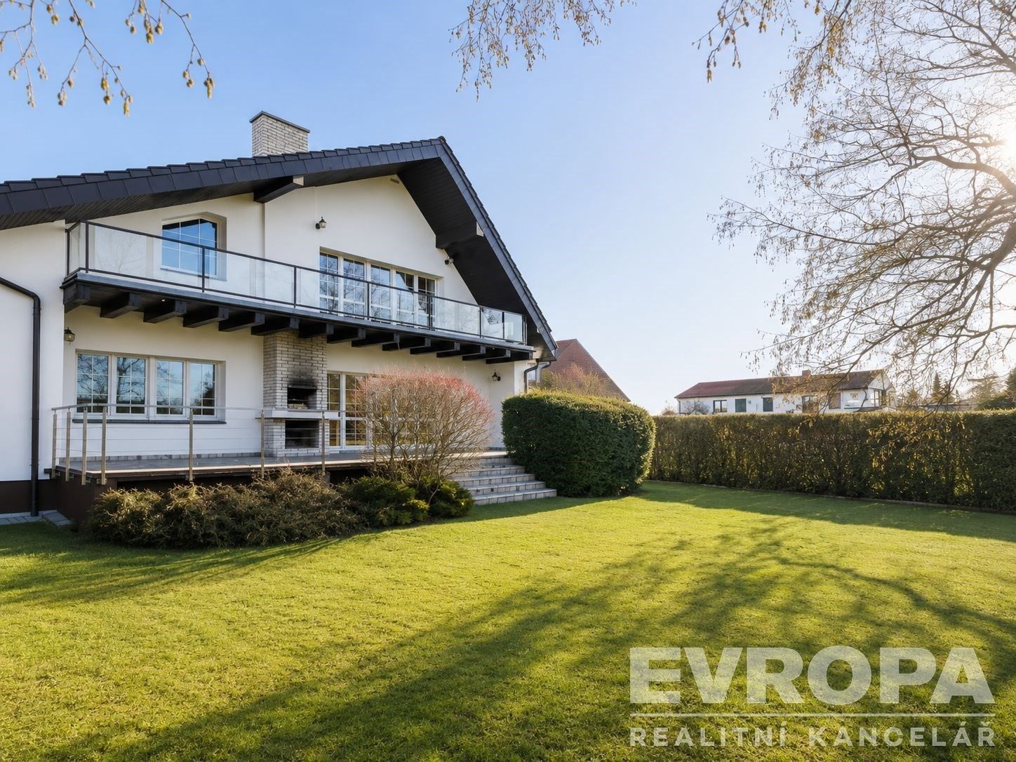 Vily, Sadová 462, Průhonice, 350 m² - 1