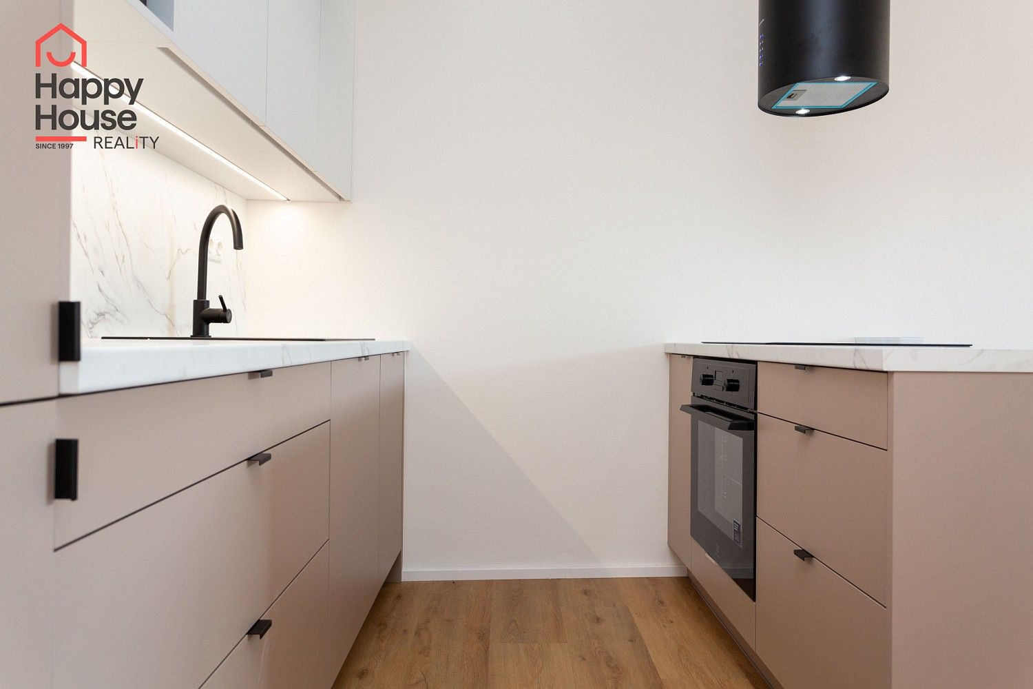 Byt 2+kk · 59 m² · Praha - Košíře, okres Praha 5, Hlavní město Praha - 3