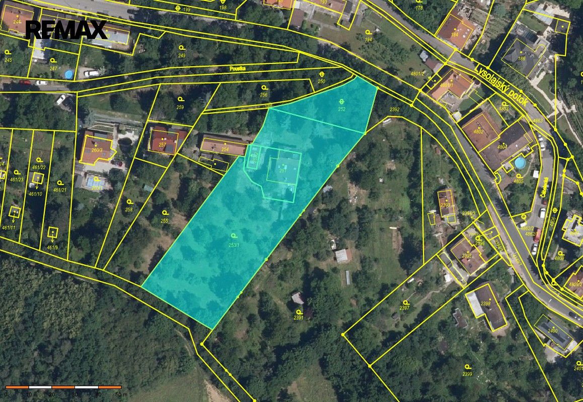 Rodinný dům · 230 m² · Praha - Lysolaje, okres Praha 6, Hlavní město Praha - 3
