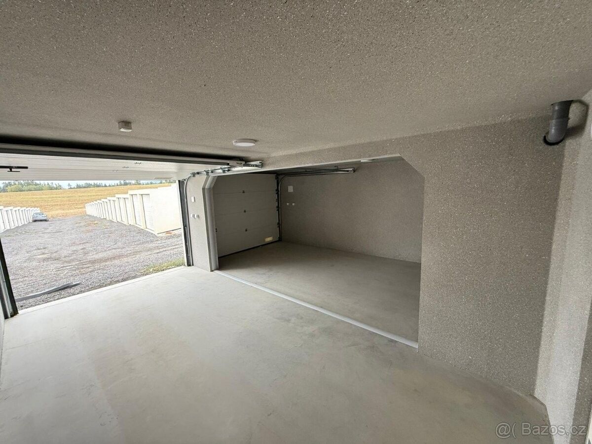 Garáže, Světlá nad Sázavou, 582 91