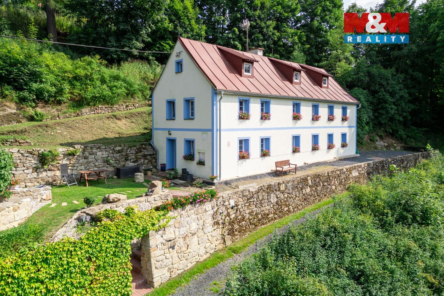 Rodinné domy, Libá, 228 m²