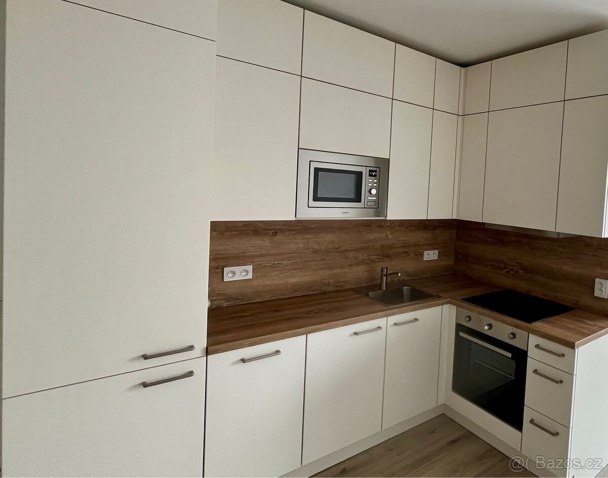 Prodej byt - Praha, 199 00