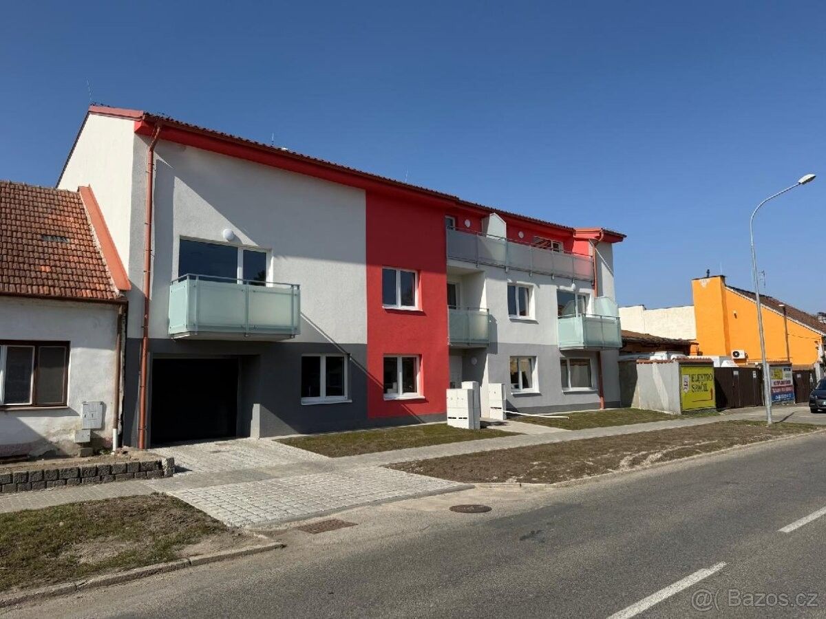 Byty, Újezd u Brna, 664 53